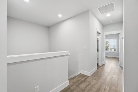 Tiny photo for 409 SE HIGH SCHOOL Avenue, Stuart, FL 34994 (MLS # B26090726)