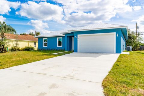 A home in Port St Lucie