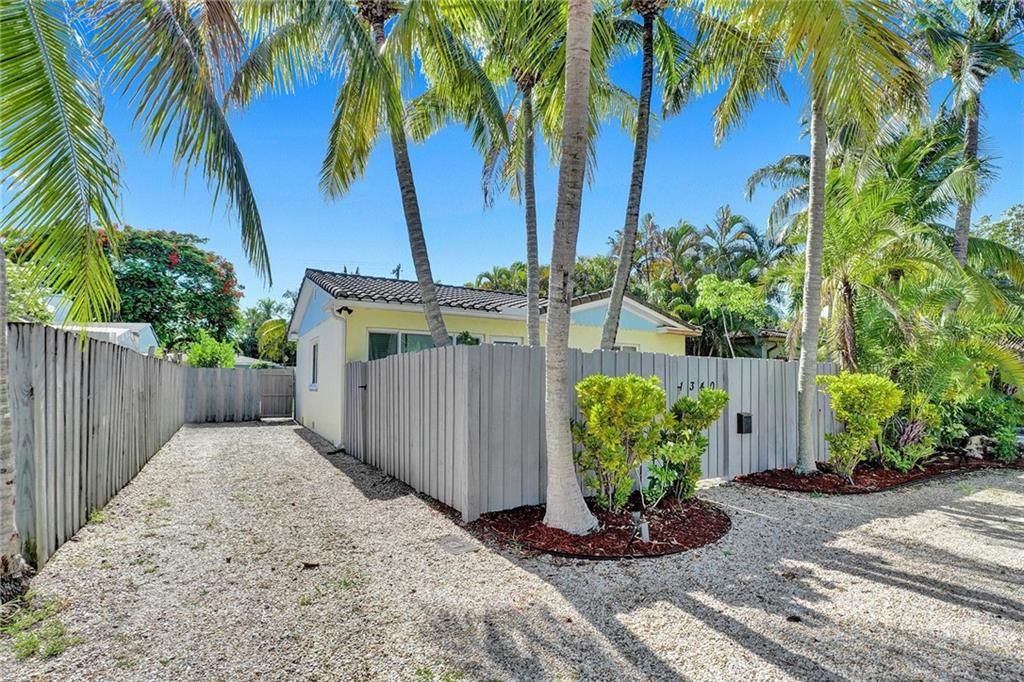 Photo of 1340 NE 16th Ave Ave, Fort Lauderdale, FL 33304 (MLS # F10343095)