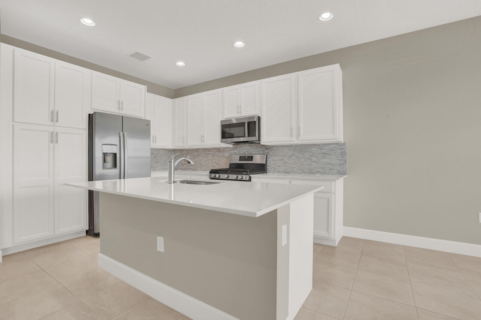 RIVERLAND PARCEL B - PLAT SEVEN - Residential