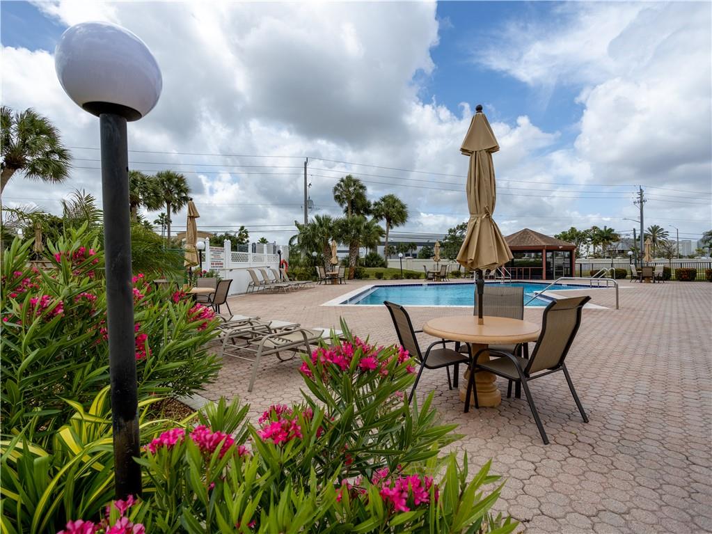 Westwood Commy 7 81-28 B - Residential