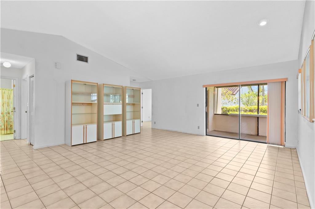 Westwood Commy 7 81-28 B - Residential