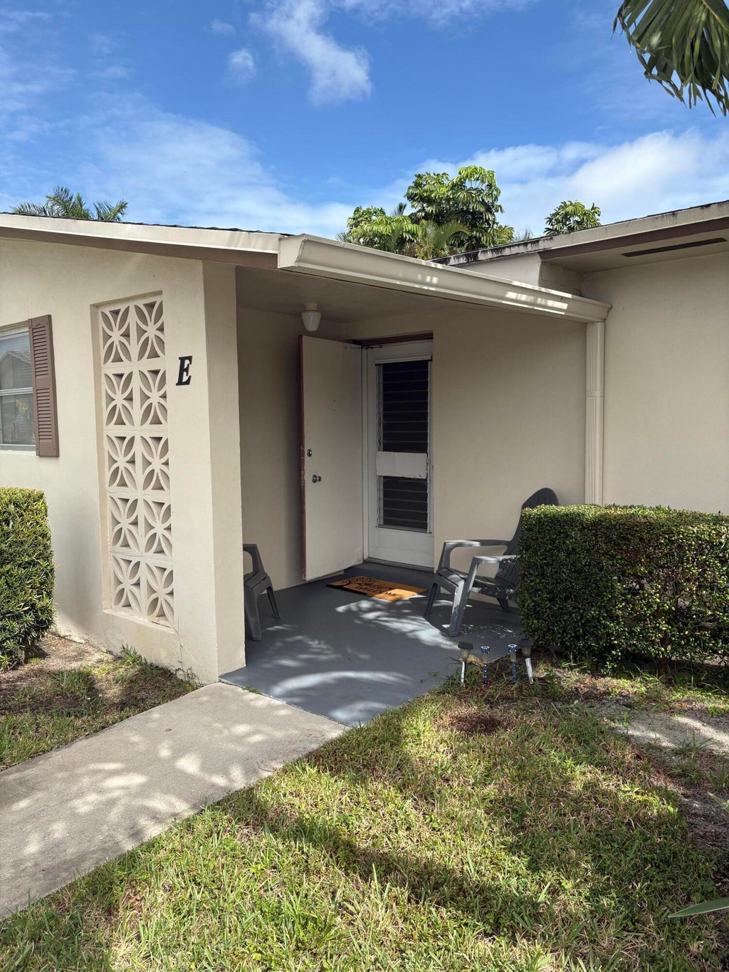 Photo of 2580 Emory Drive E #E, West Palm Beach, FL 33415 (MLS # B26093266)