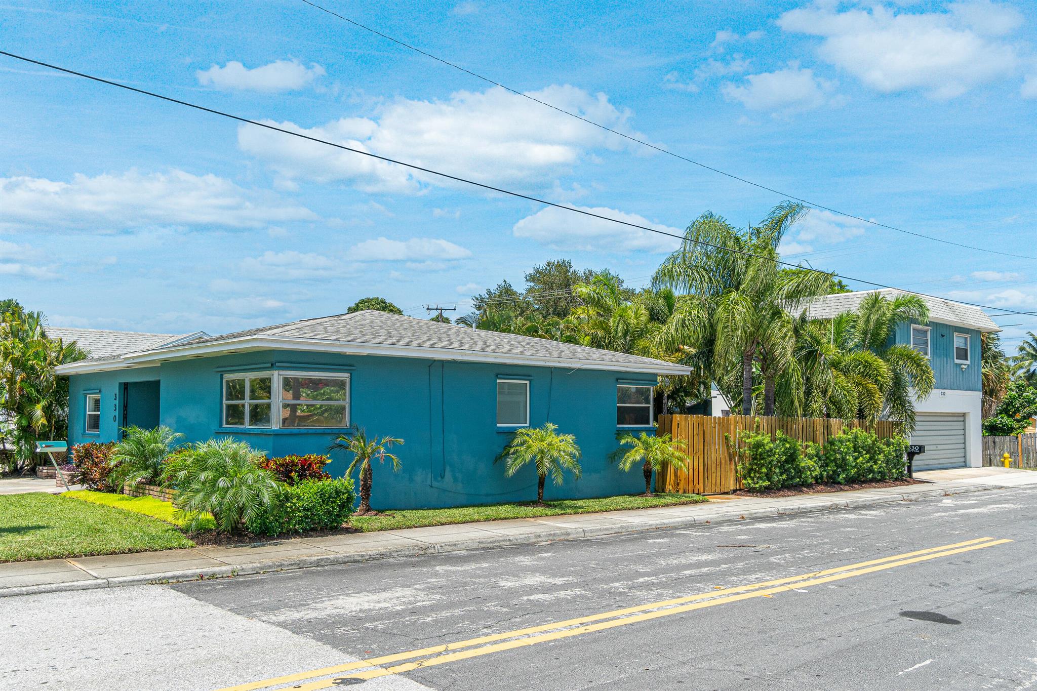 LAKE WORTH TOWN OF - Residential Lease