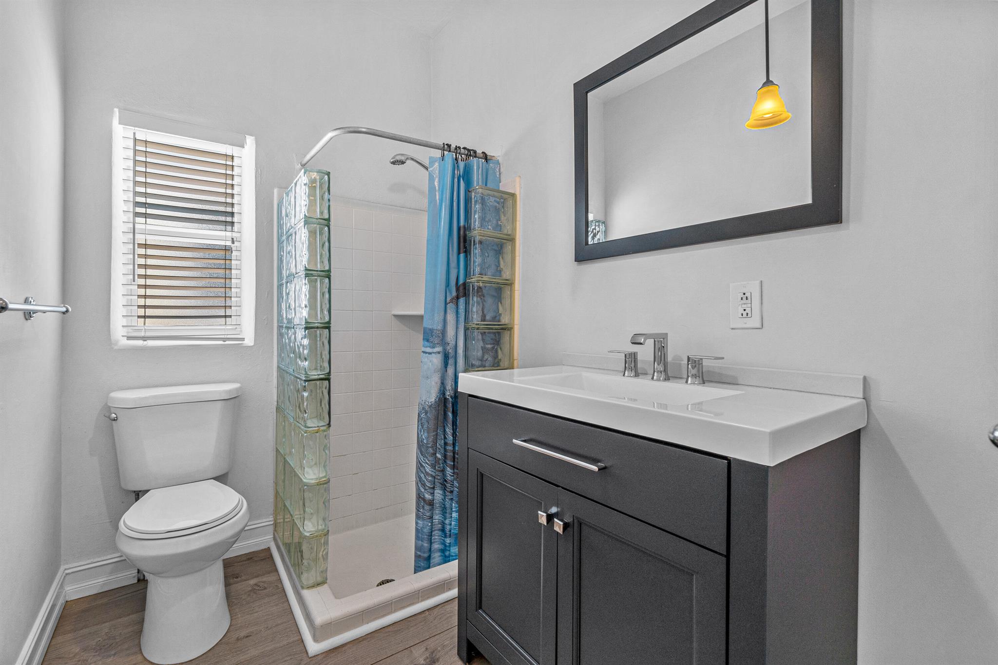 LAKE WORTH TOWN OF - Residential Lease