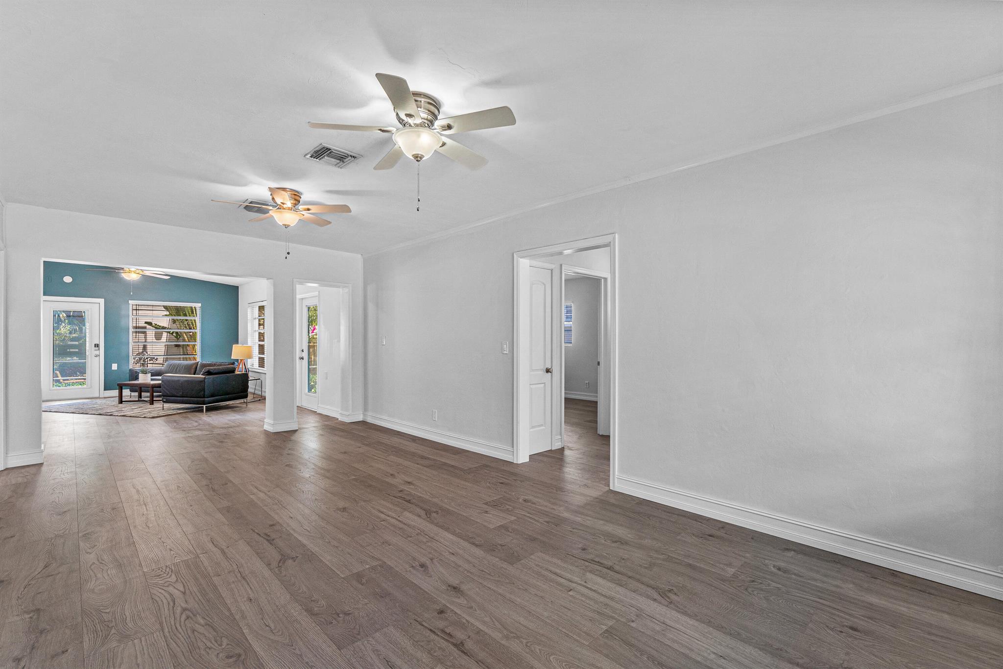 LAKE WORTH TOWN OF - Residential Lease