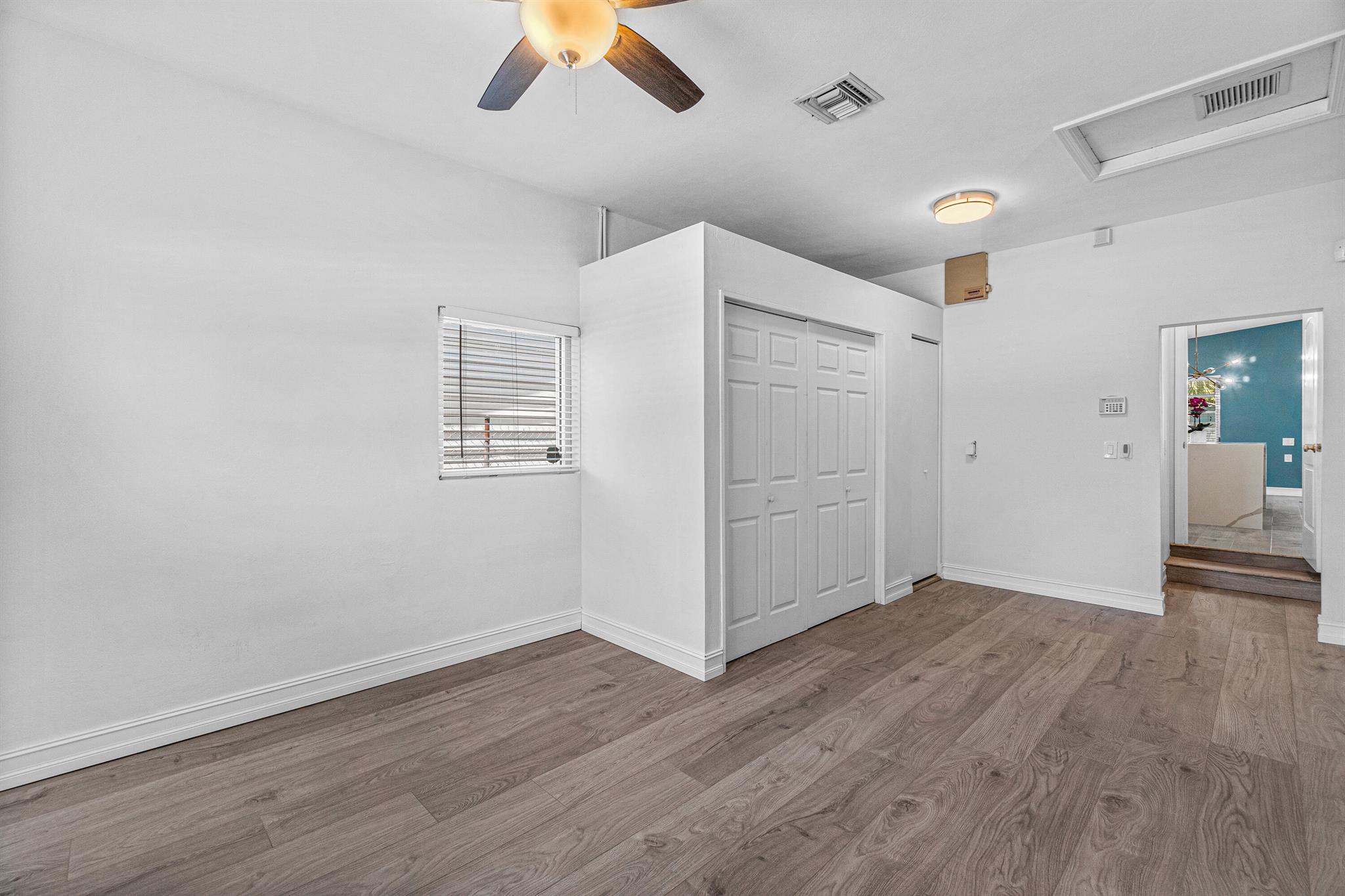 LAKE WORTH TOWN OF - Residential Lease