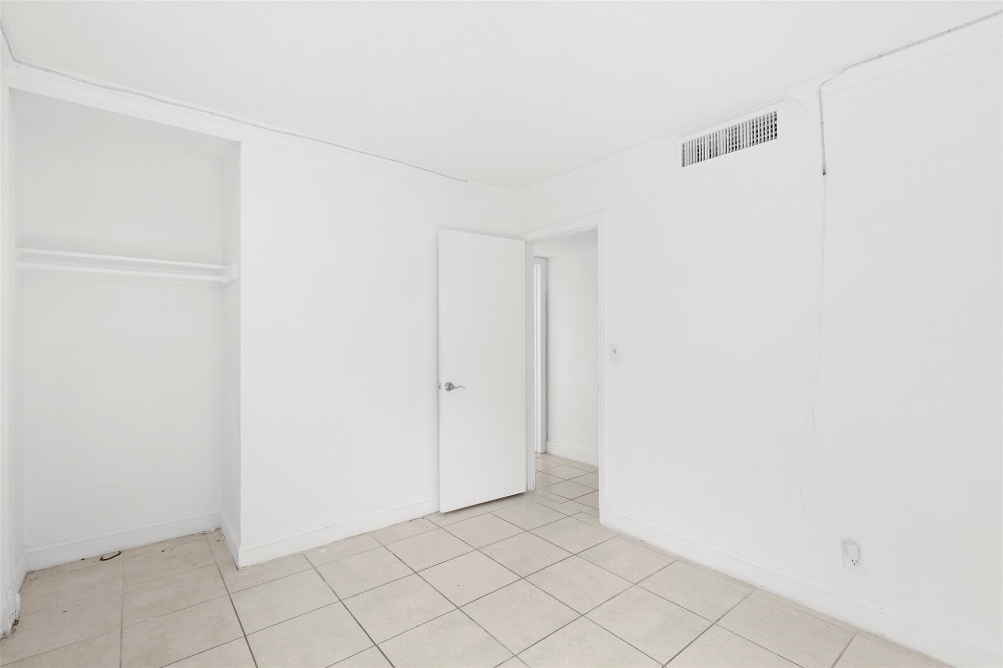 PINEAPPLE GROVE - Residential