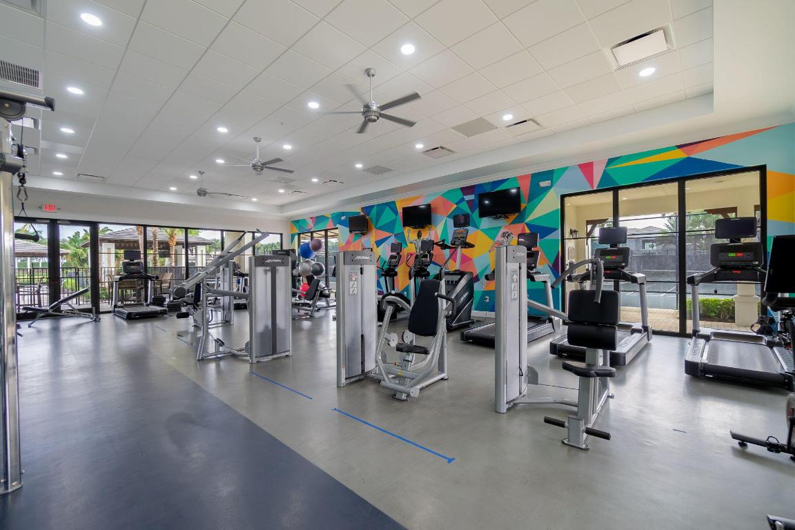 ROYAL PALM POLO PLAT - Residential