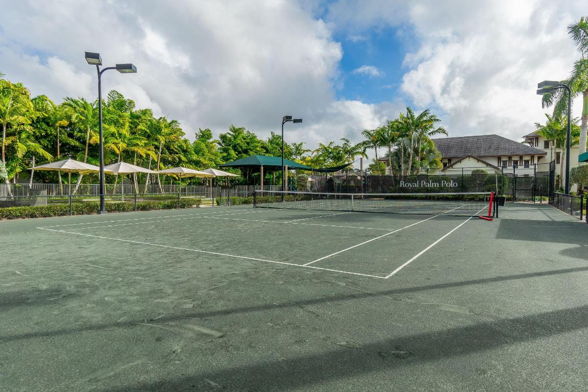 ROYAL PALM POLO PLAT - Residential