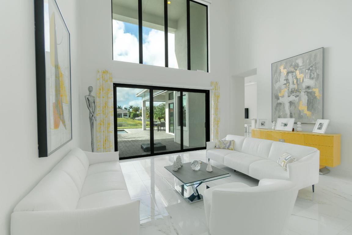 ROYAL PALM POLO PLAT - Residential