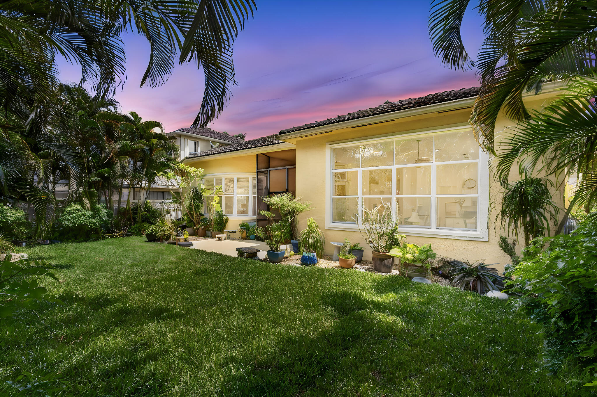 9489 Worswick Court