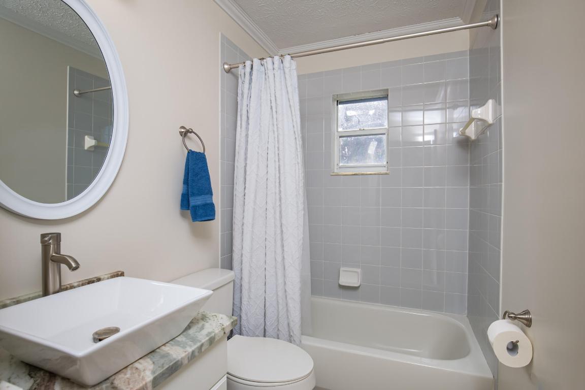 PORT ST LUCIE SECTION 8 - Residential