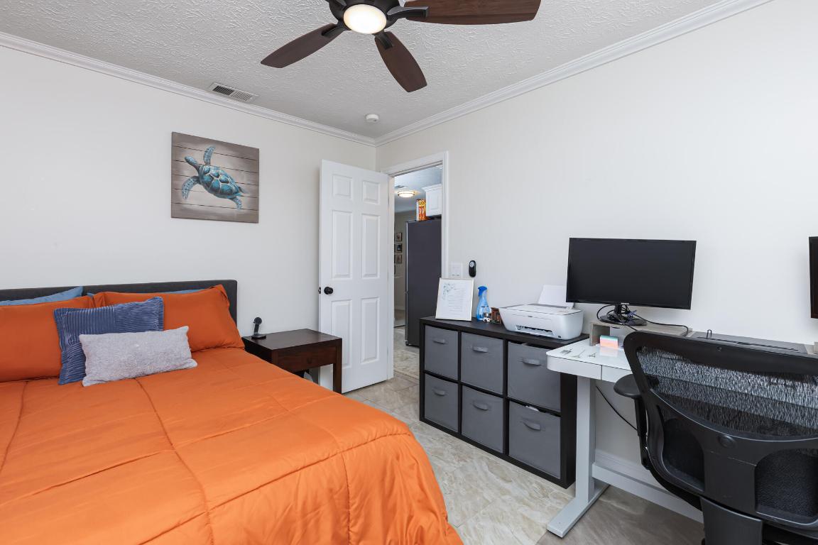 PORT ST LUCIE SECTION 8 - Residential