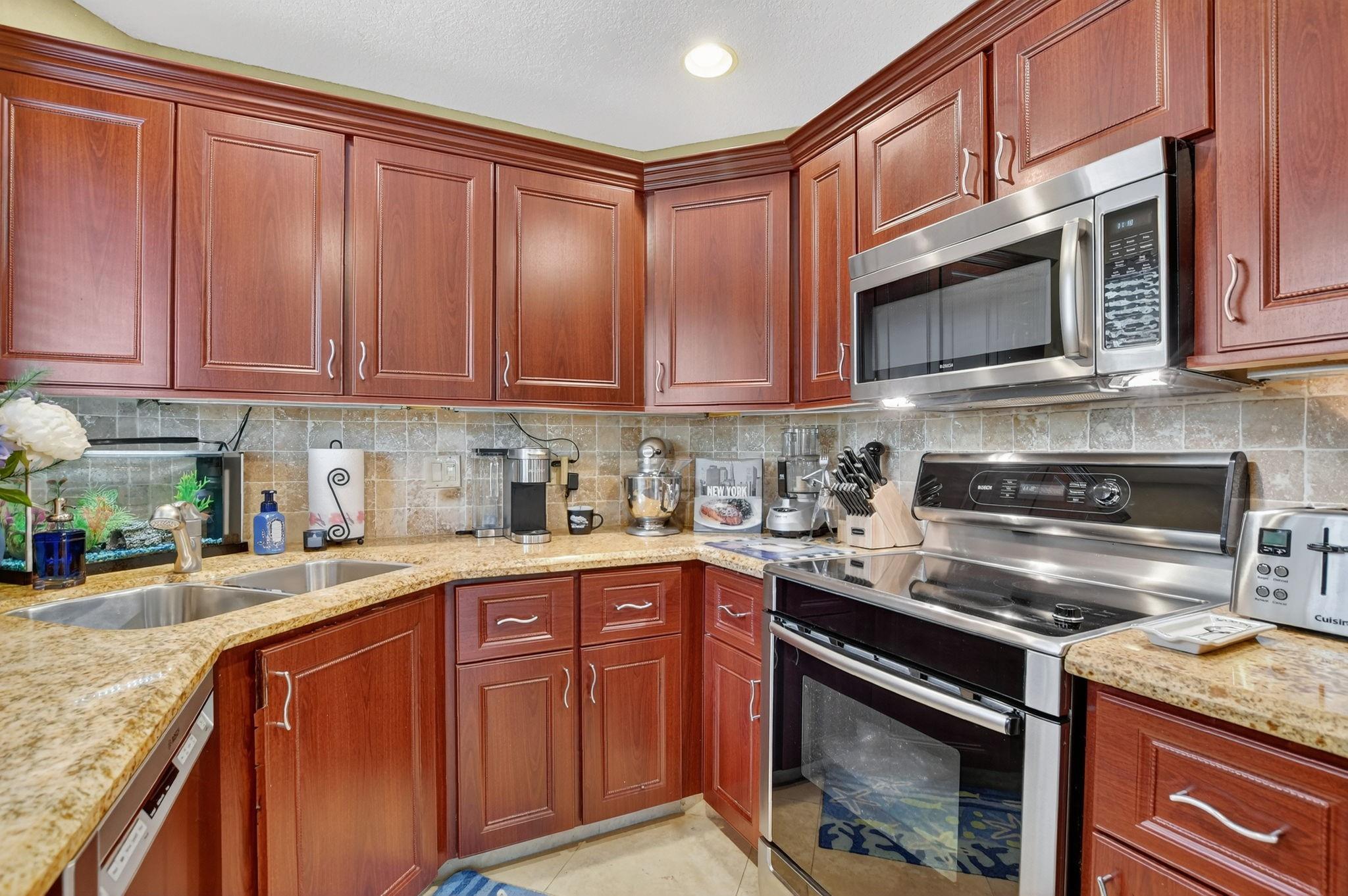 Discovery Pointe - Residential