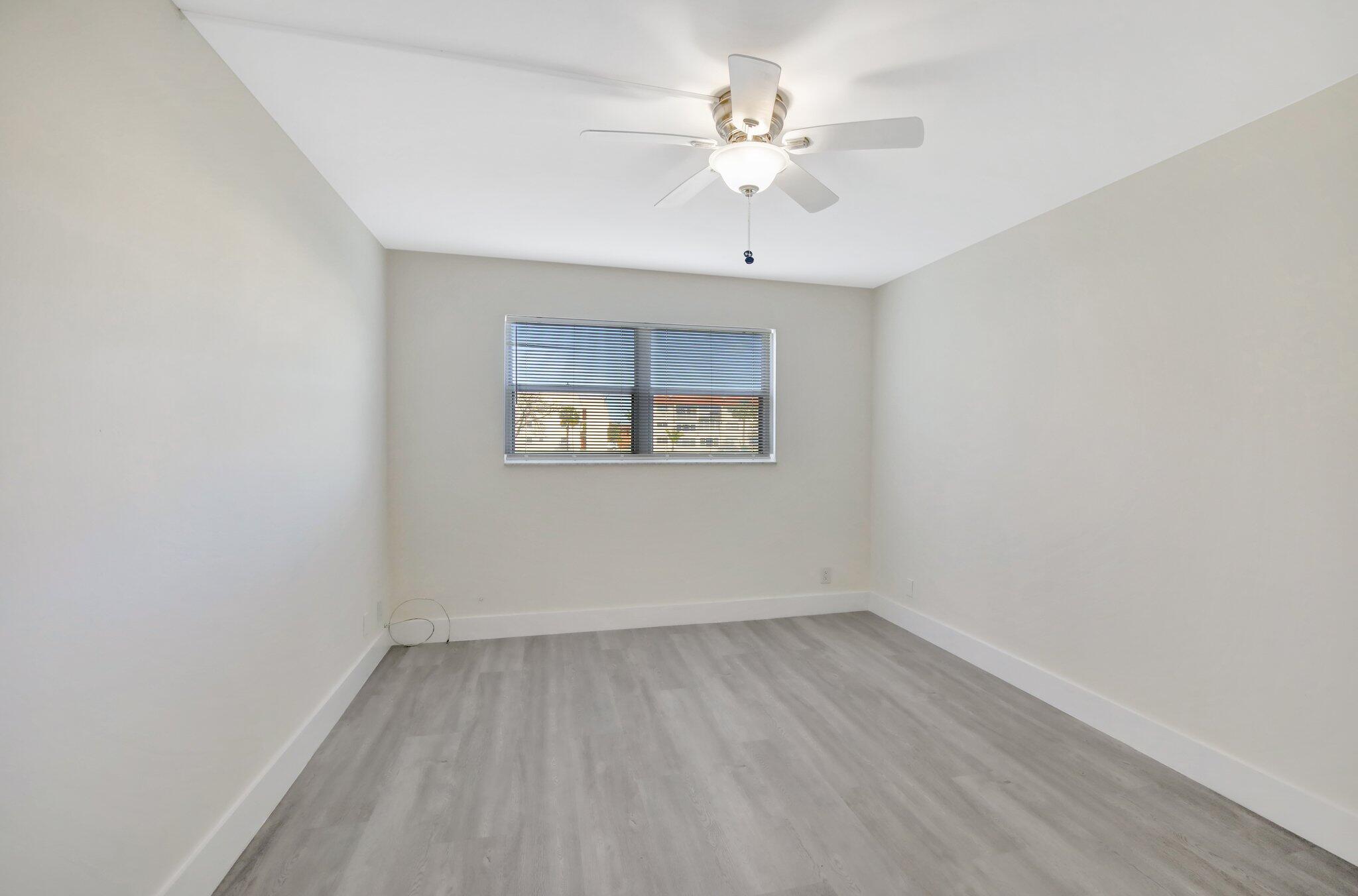 Sunrise Lakes Phase 1 Bldg 6 - Residential