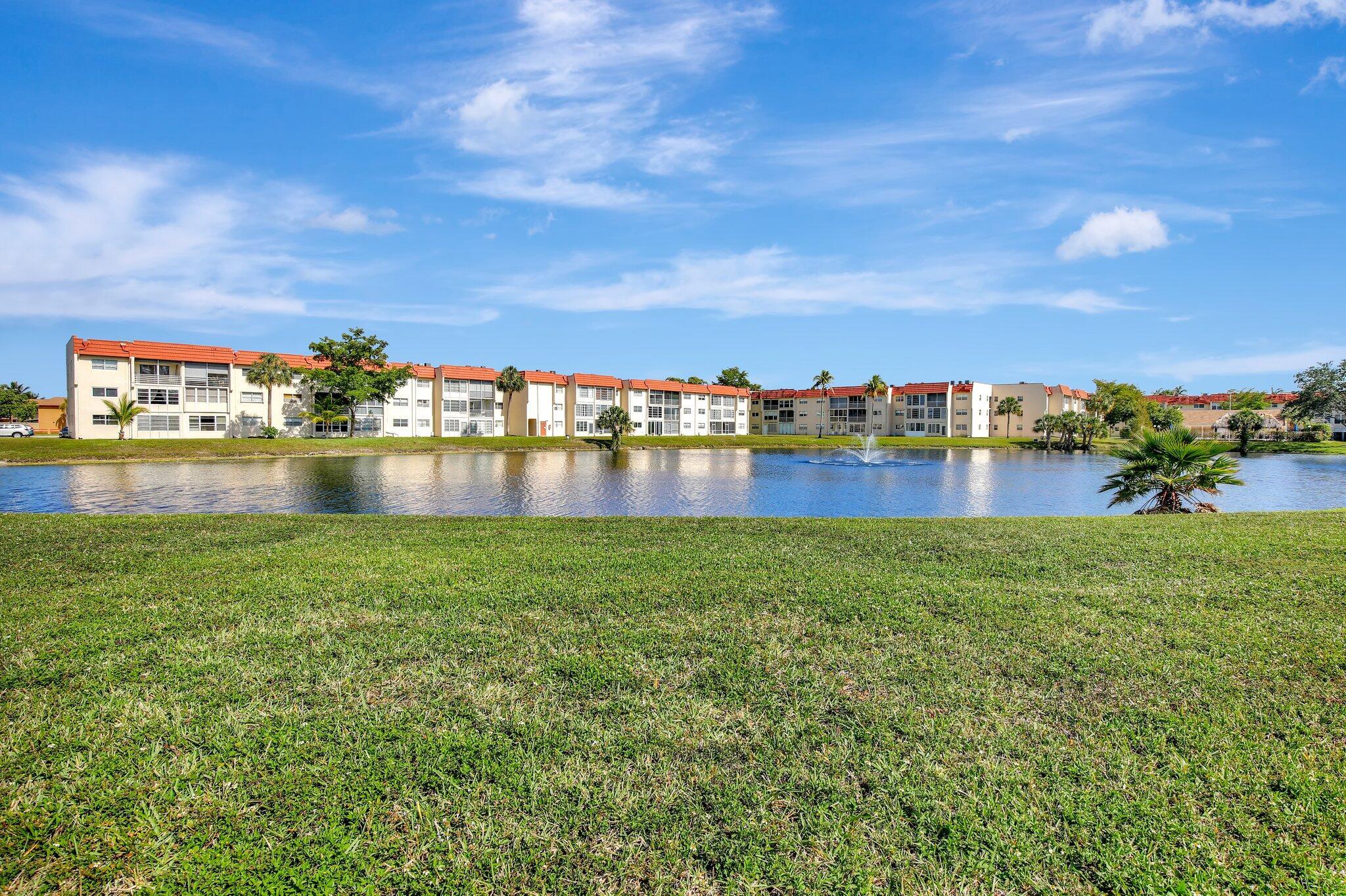 Sunrise Lakes Phase 1 Bld - Residential