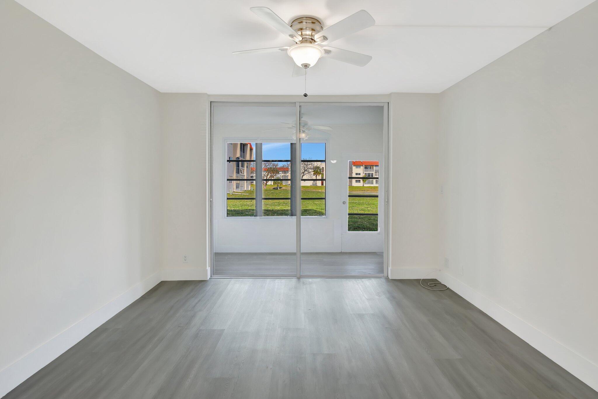 Sunrise Lakes Phase 1 Bld - Residential