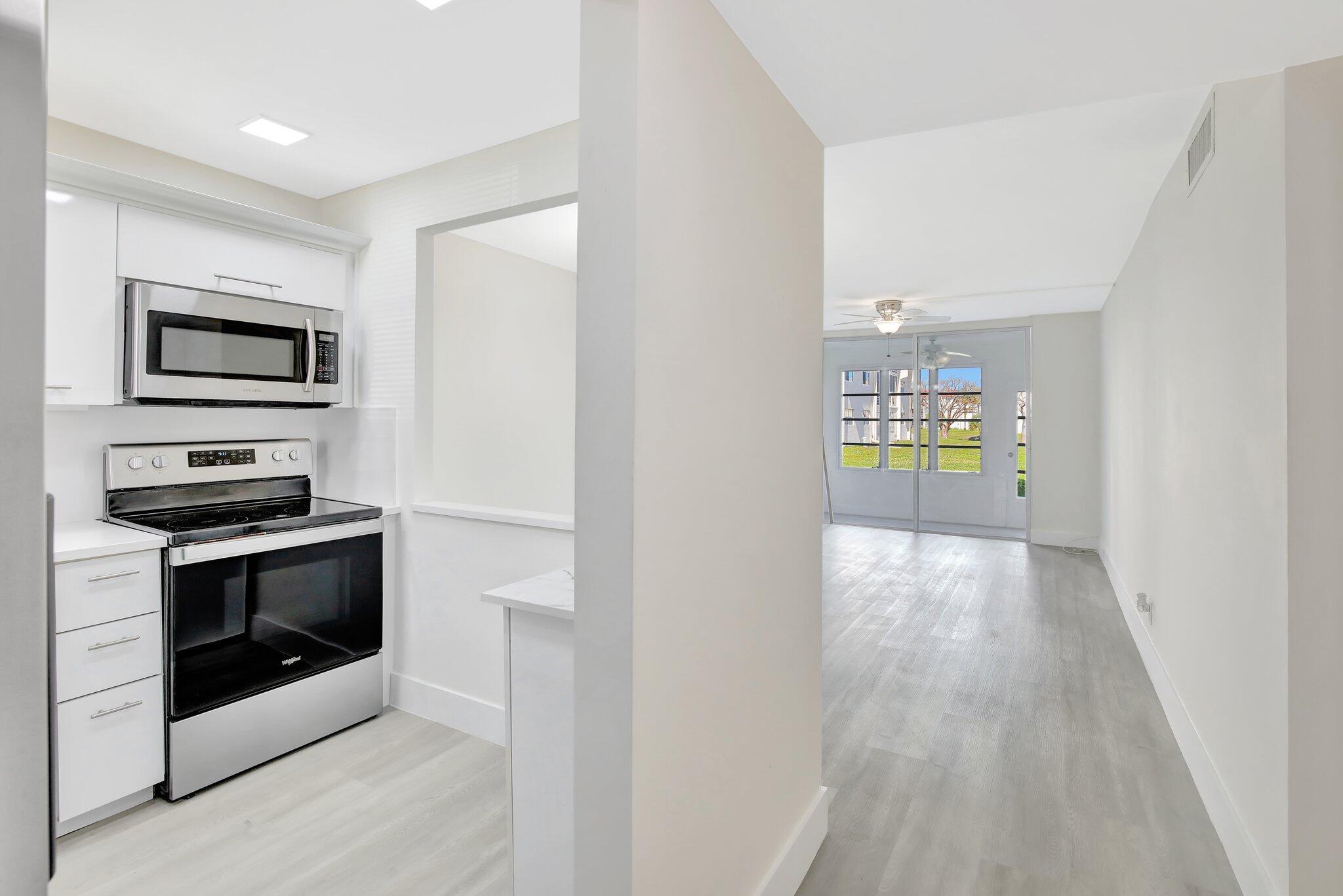 Sunrise Lakes Phase 1 Bld - Residential
