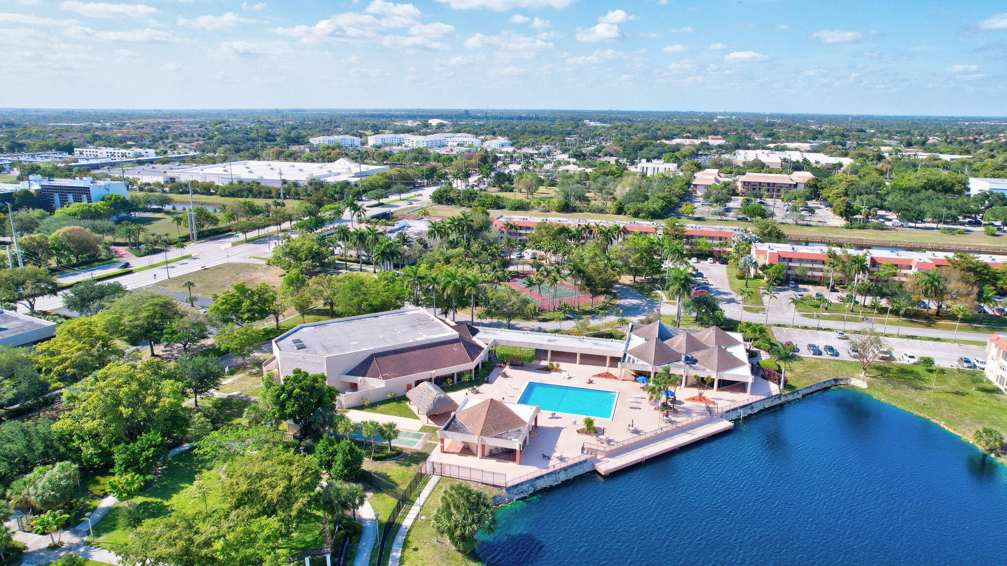 Sunrise Lakes Phase 1 Bldg 6 - Residential