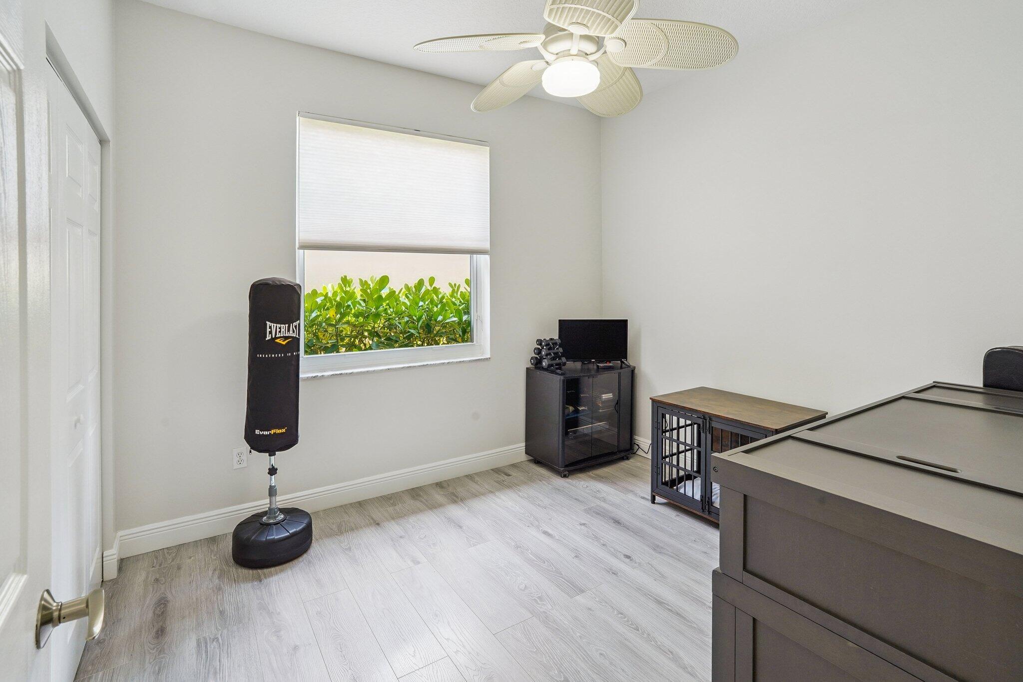 Andros Isle - Residential