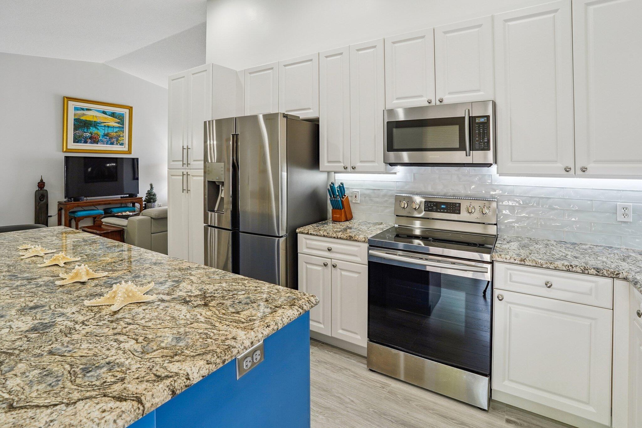 Andros Isle - Residential