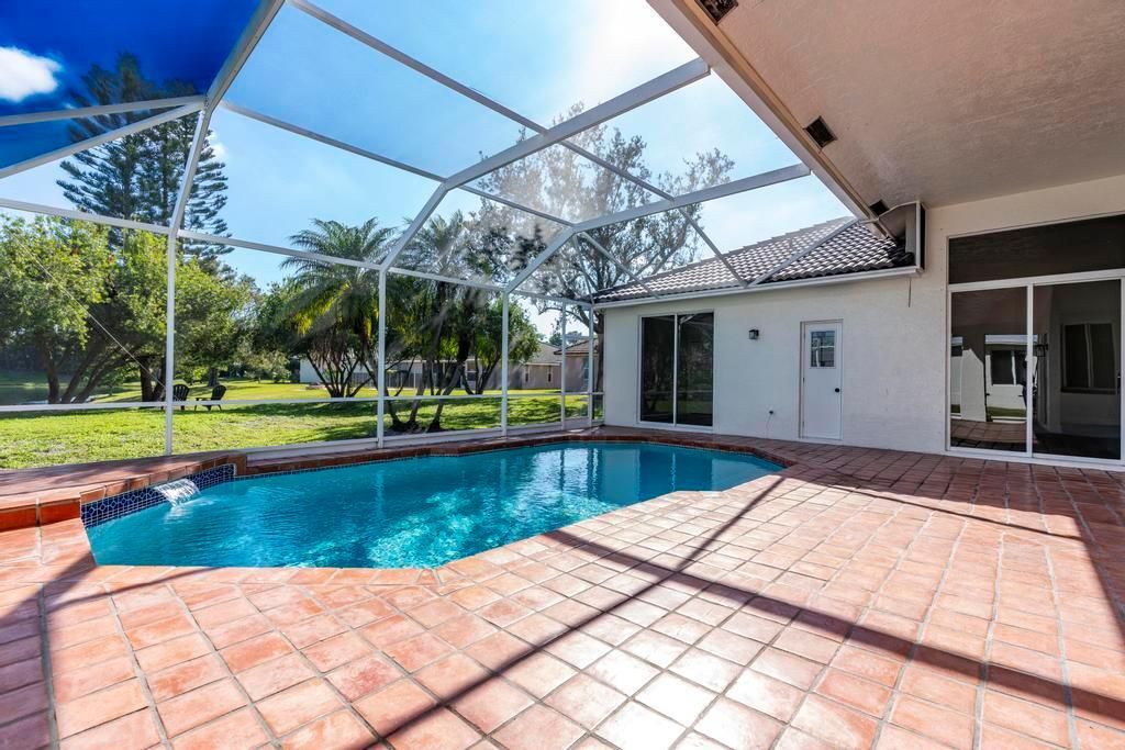 listing image 64