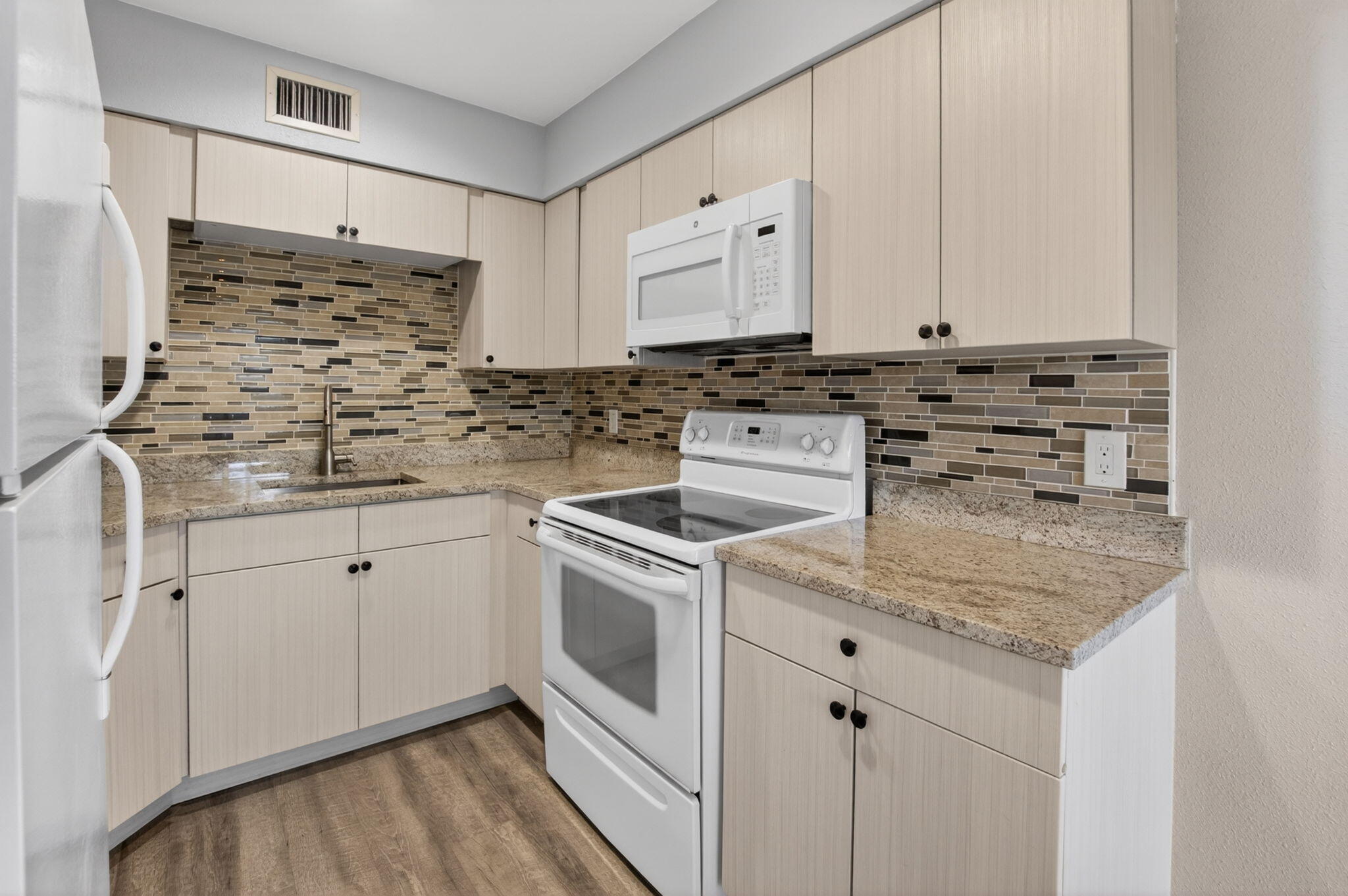 ENVIRONMENT I CONDO - Residential