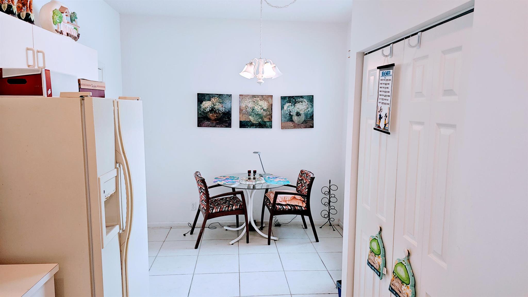 PALM ISLES WEST - Residential