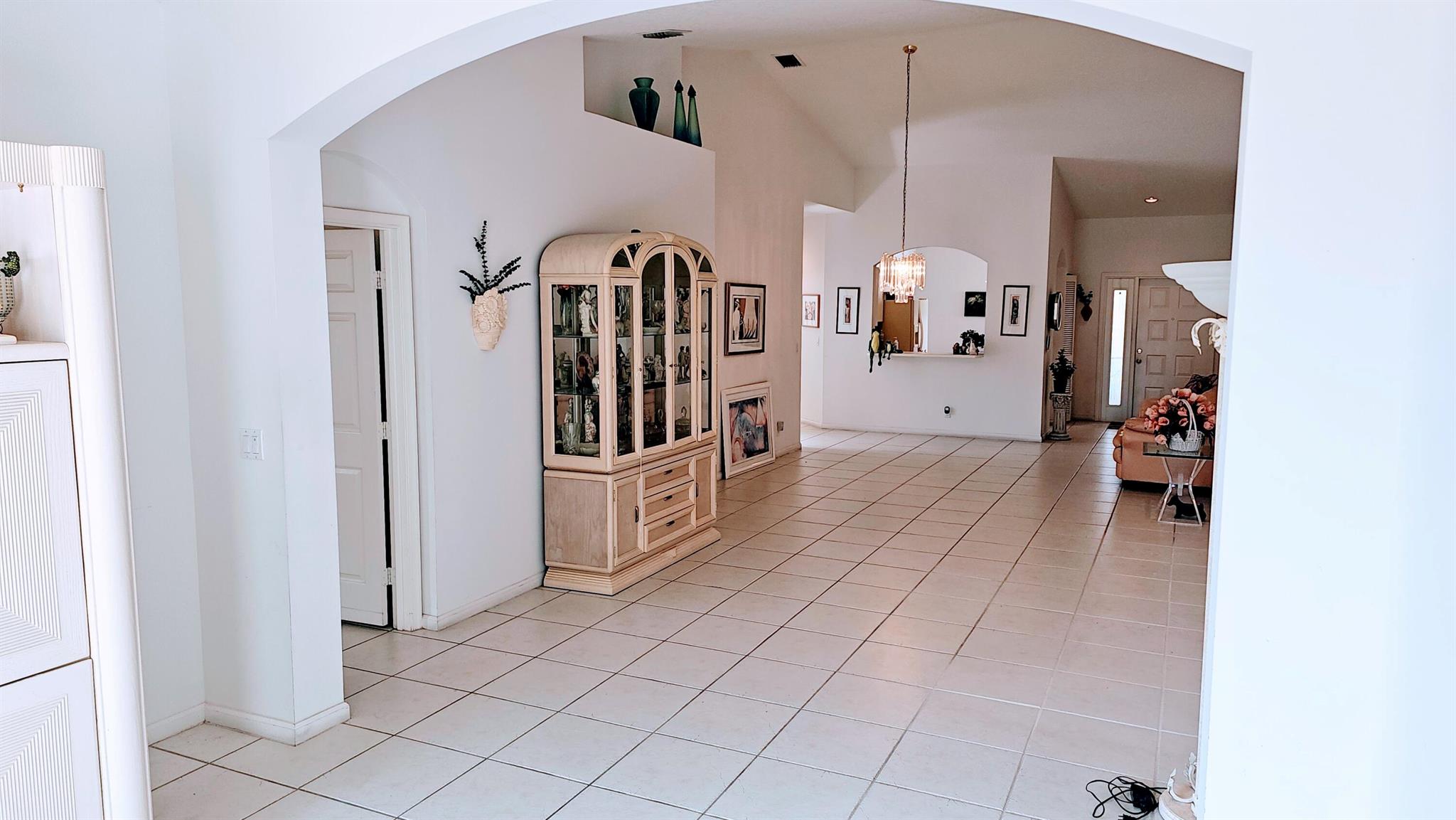 PALM ISLES WEST - Residential