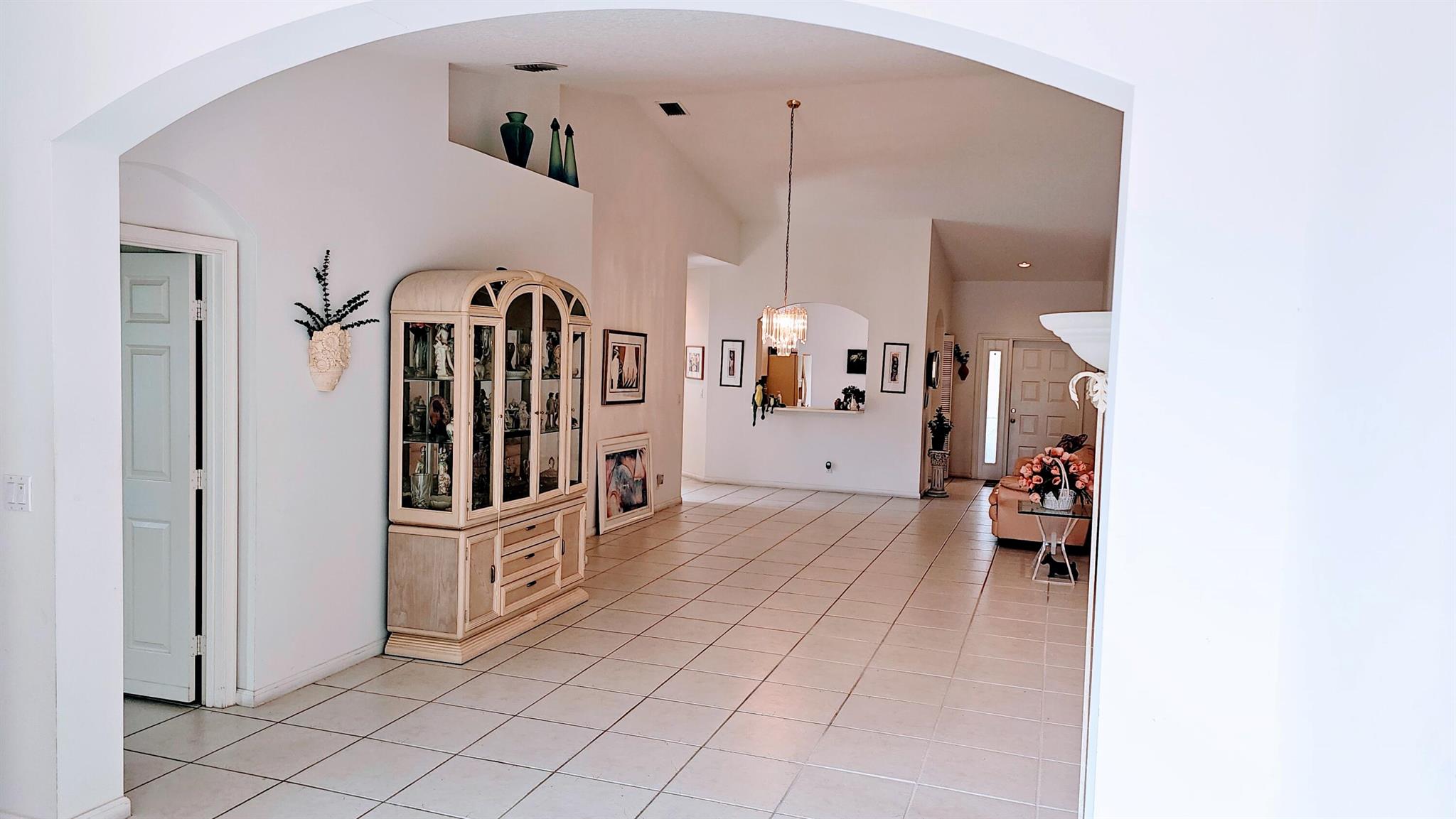 PALM ISLES WEST - Residential