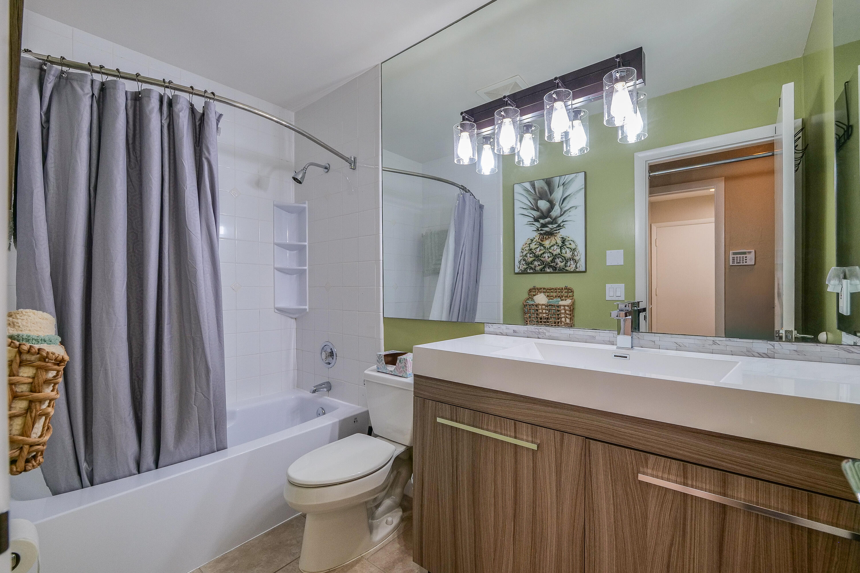 HILLS OF INVERRARY - Residential