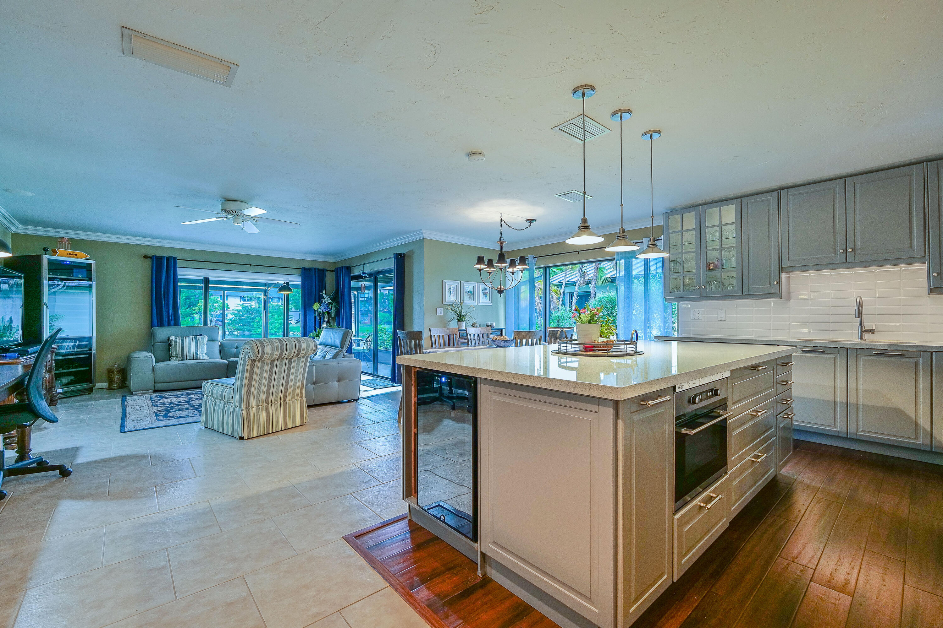 HILLS OF INVERRARY - Residential