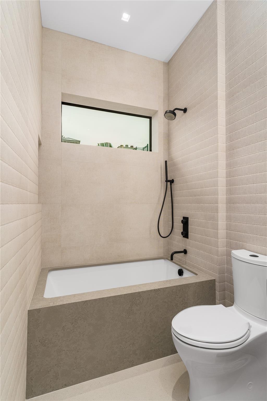 Amended Place Of Boyntons - Residential