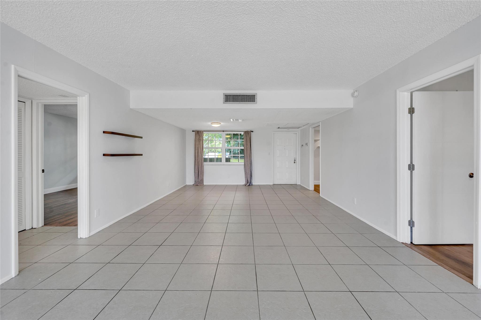 905 Cypress Ter 205