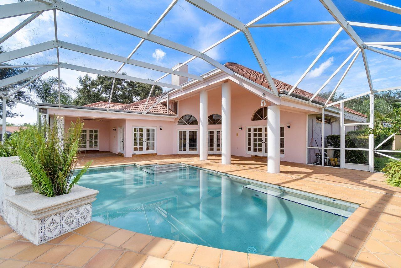 Countrys Point 119-29 B - Residential