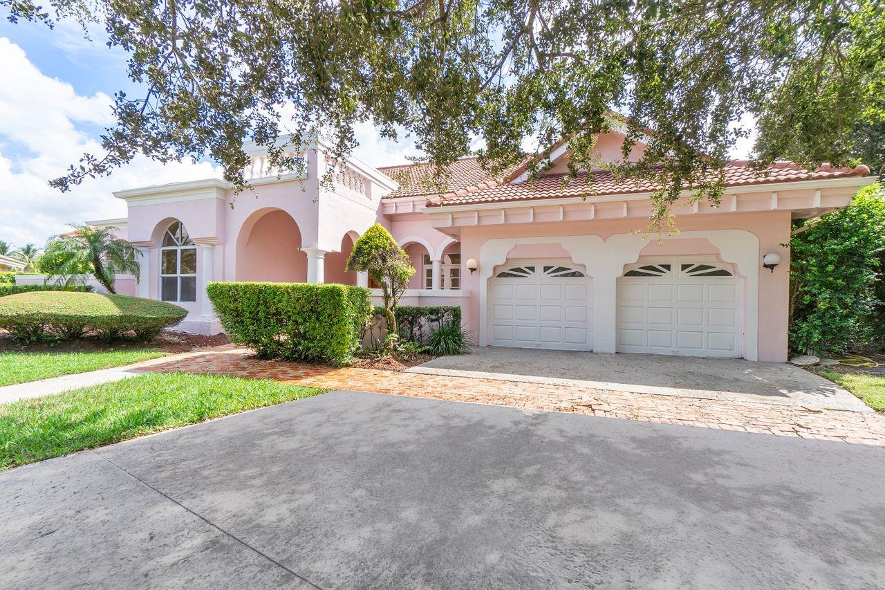 Countrys Point 119-29 B - Residential