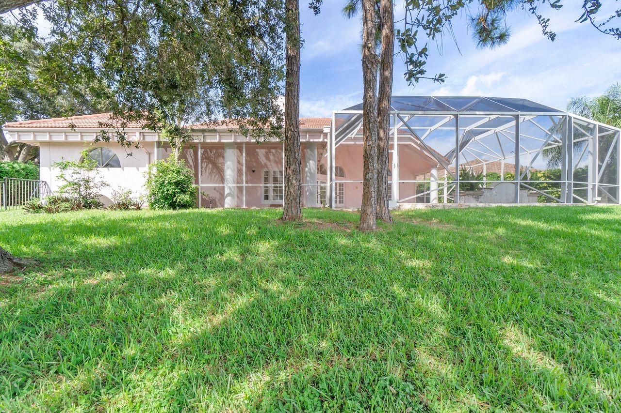 Countrys Point 119-29 B - Residential