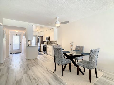 Condominium in Delray Beach FL 3401 Spanish Trl Trl 2.jpg