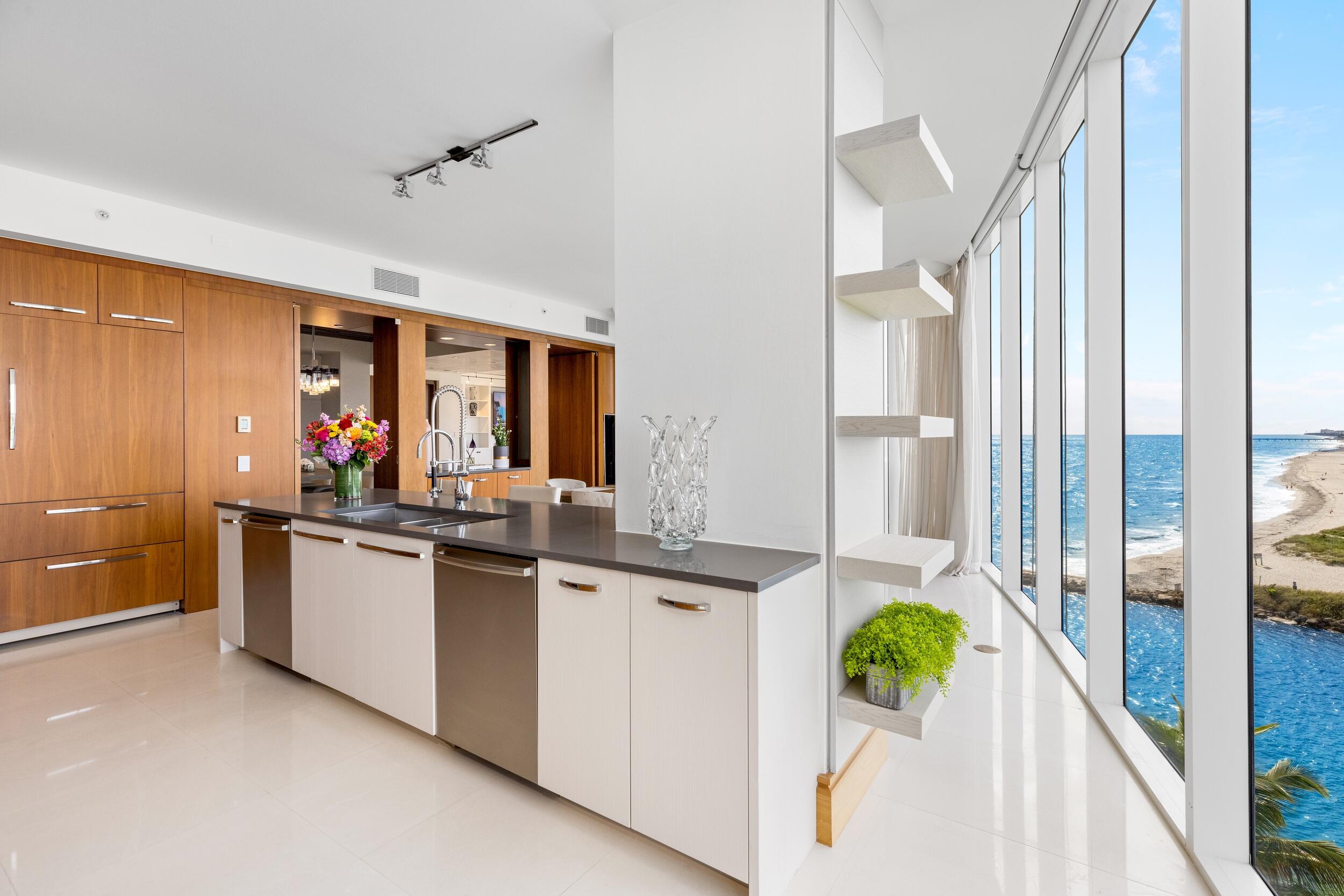 ONE THOUSAND OCEAN - Residential