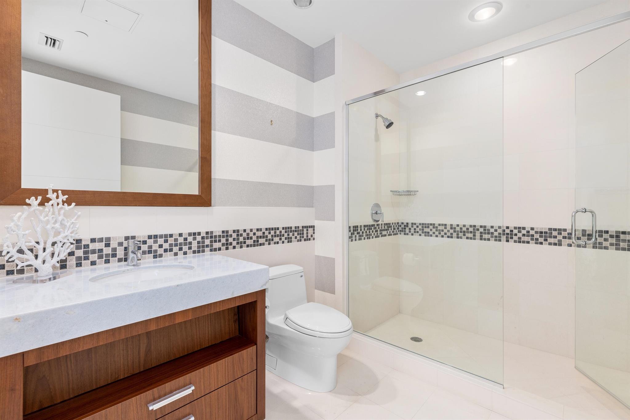 ONE THOUSAND OCEAN - Residential