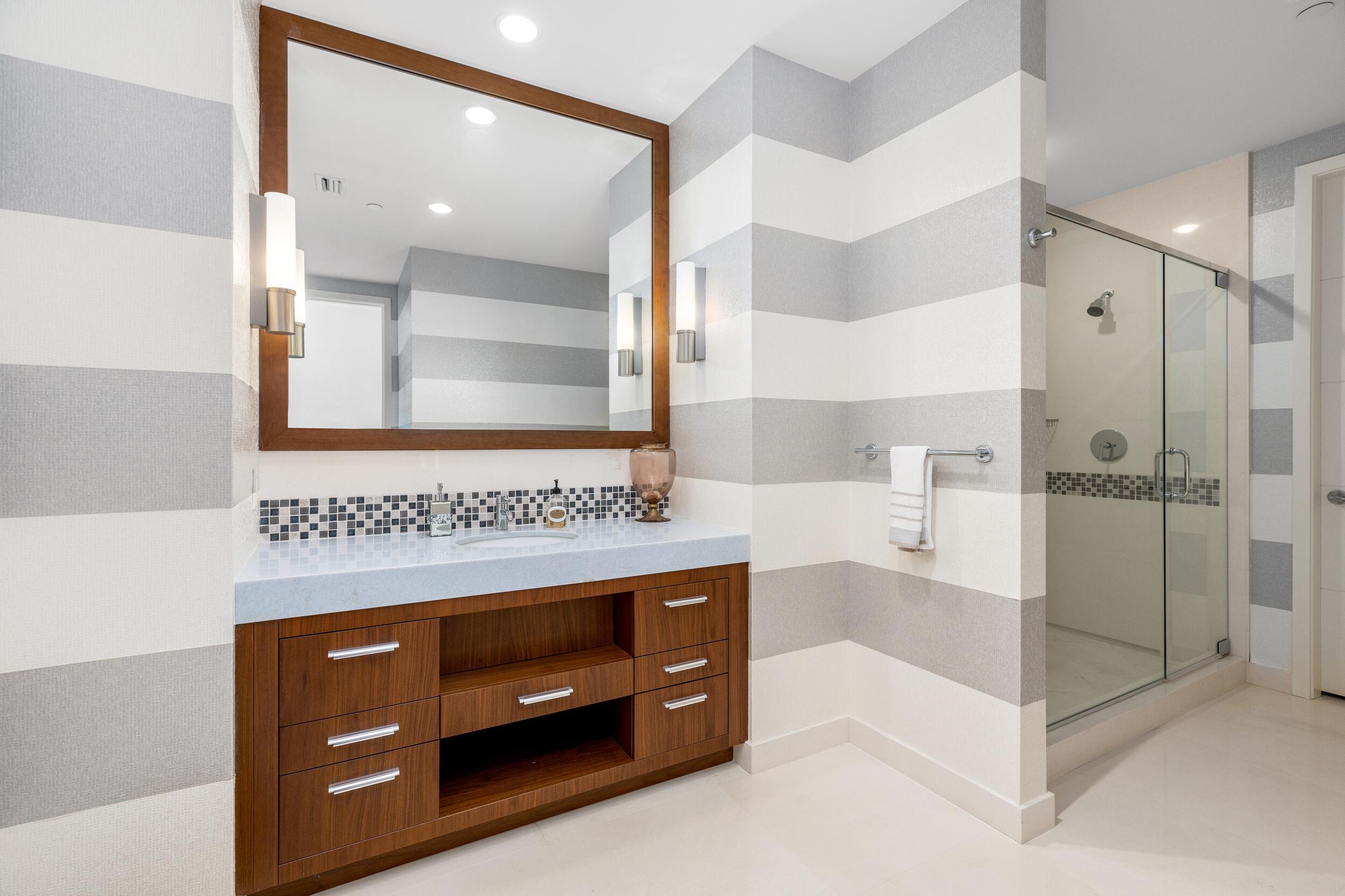 ONE THOUSAND OCEAN - Residential