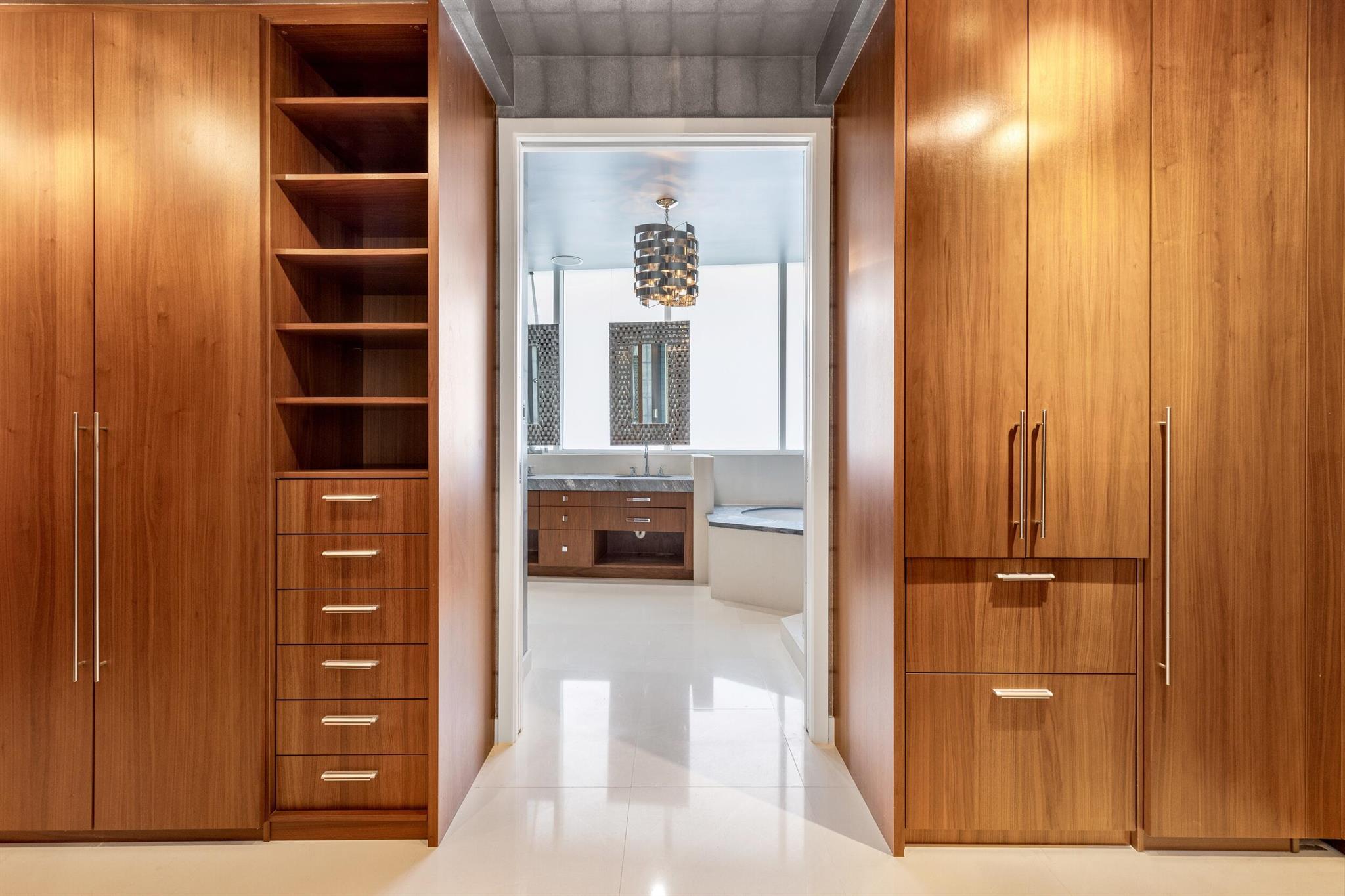 ONE THOUSAND OCEAN - Residential