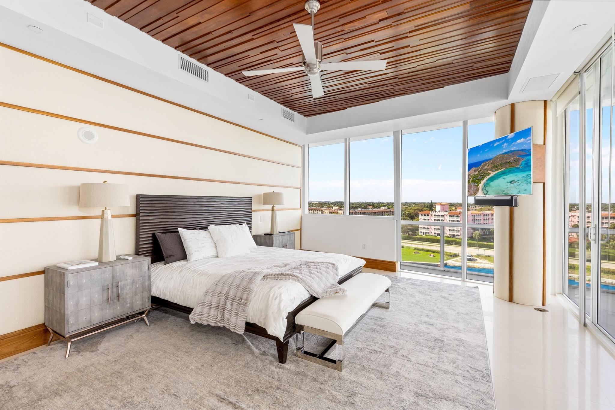 ONE THOUSAND OCEAN - Residential