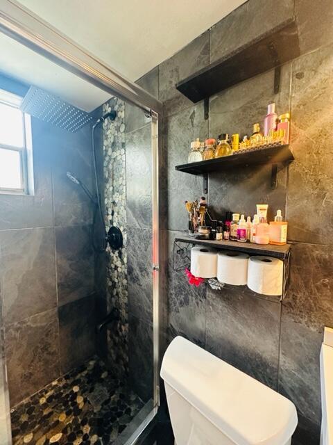 RAMBLEWOOD EAST CONDO - Residential Lease