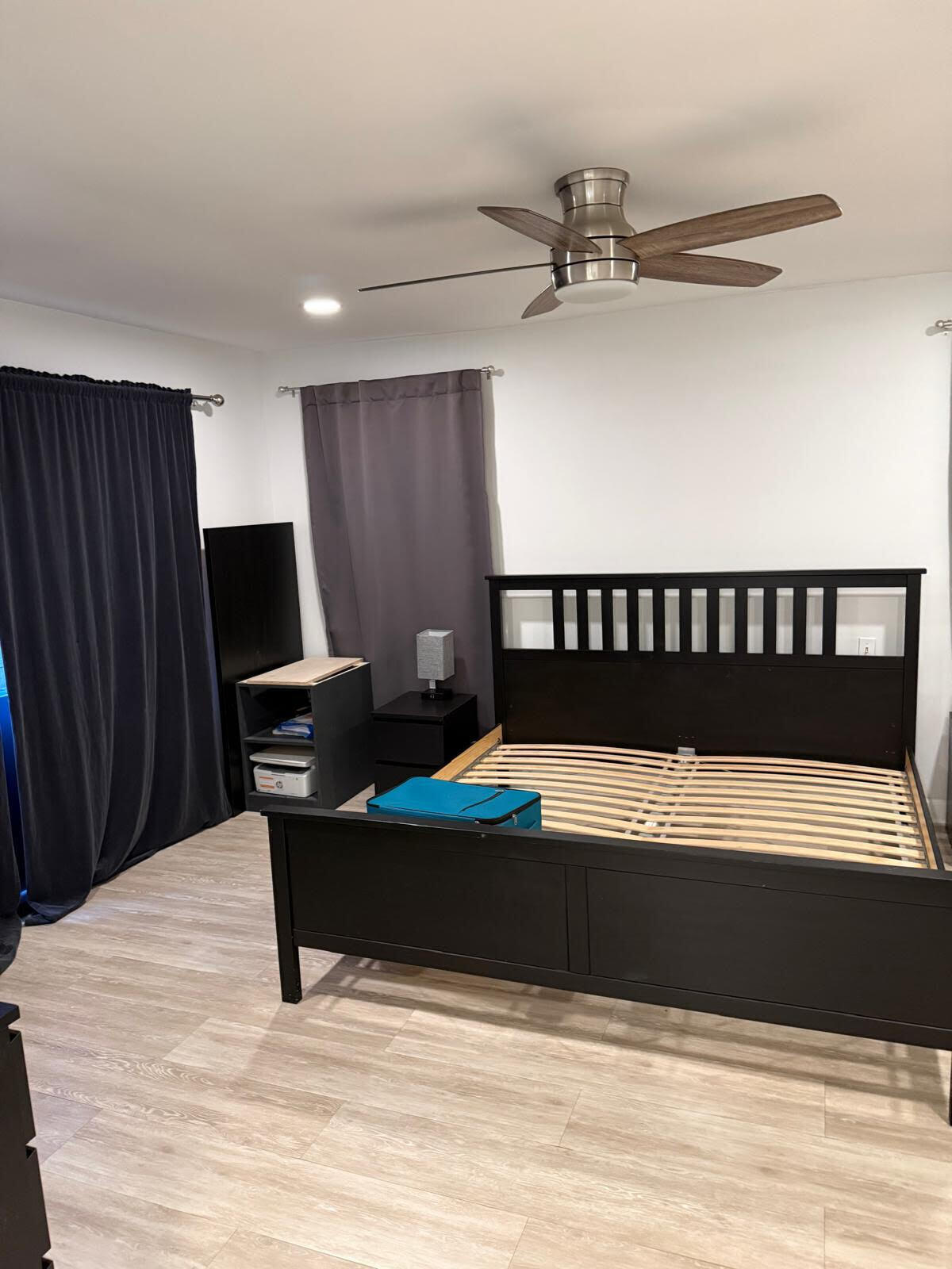 TOWNHOUSES OF EMERALD HILLS - Residential Lease