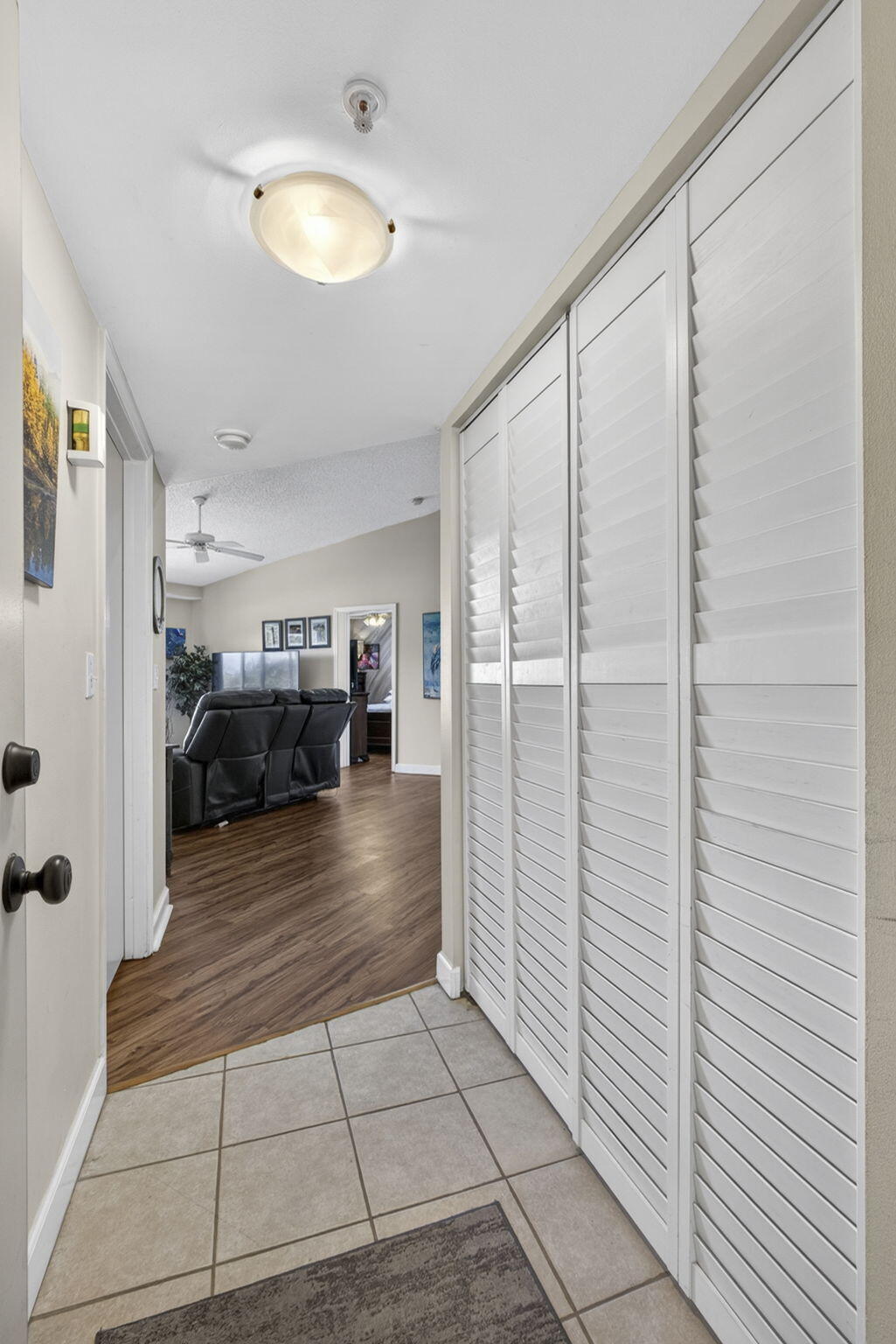 GRAND VIEW AT CRESTWOOD CONDO - Residential