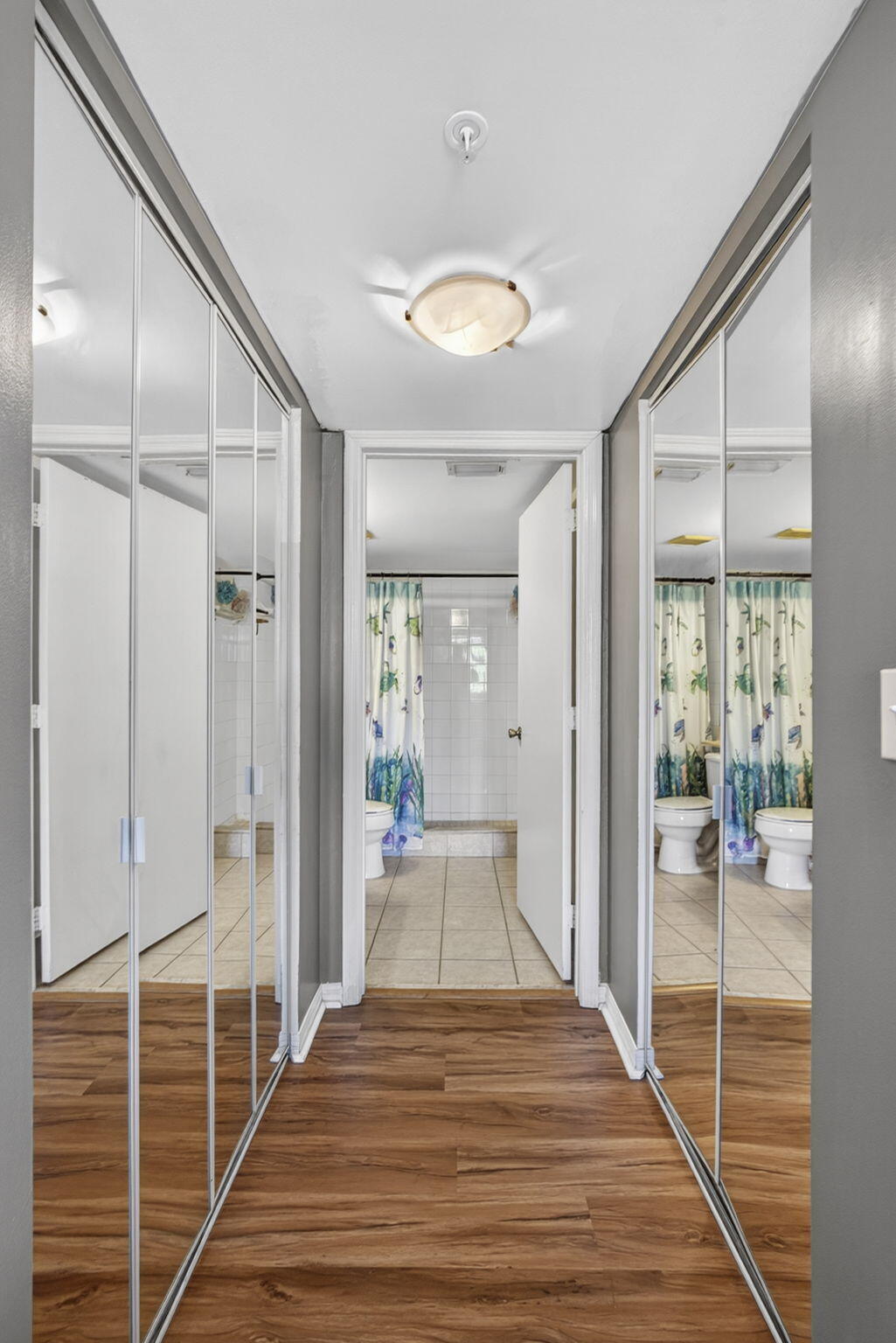 GRAND VIEW AT CRESTWOOD CONDO - Residential