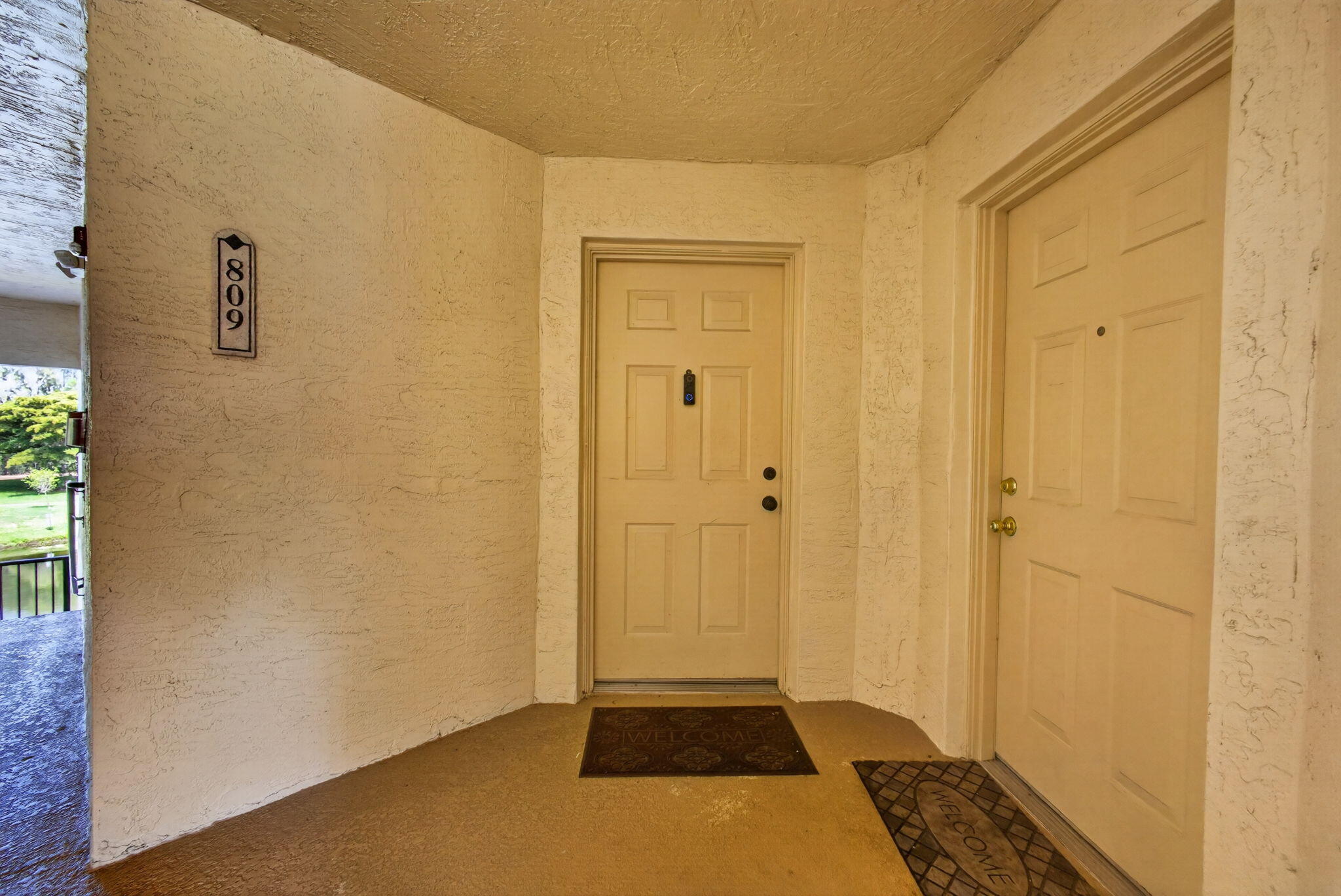 800 S Crestwood Ct Court S 809