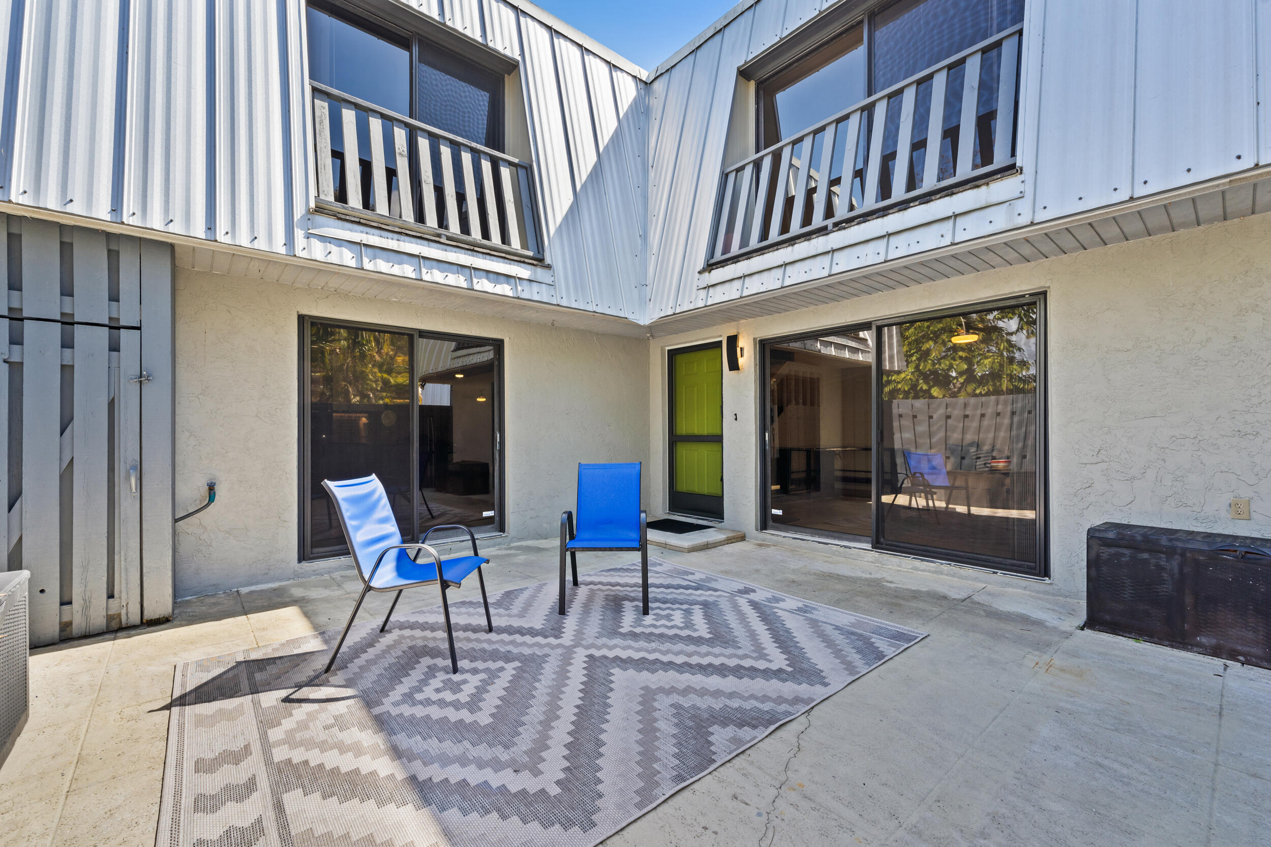 3852 SE Jefferson Street